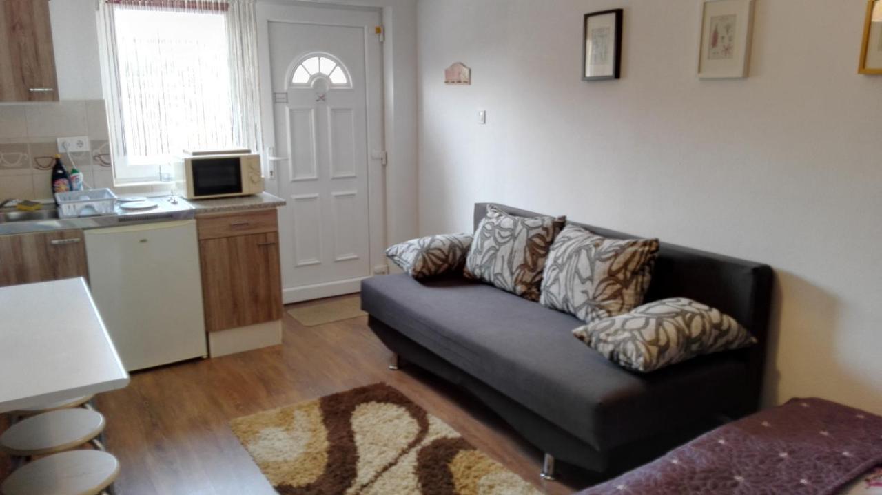 Sunshine Apartman Siofok Exterior photo